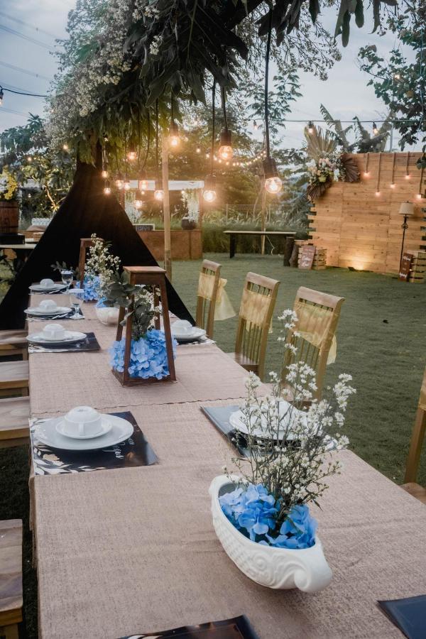 The Wujil Resort & Conventions Semarang Buitenkant foto