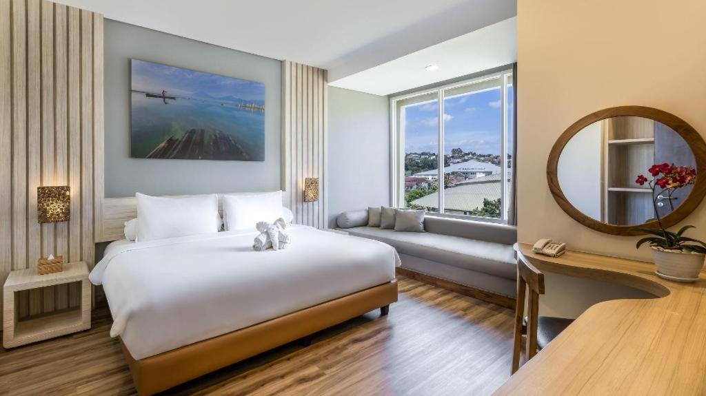 The Wujil Resort & Conventions Semarang Buitenkant foto
