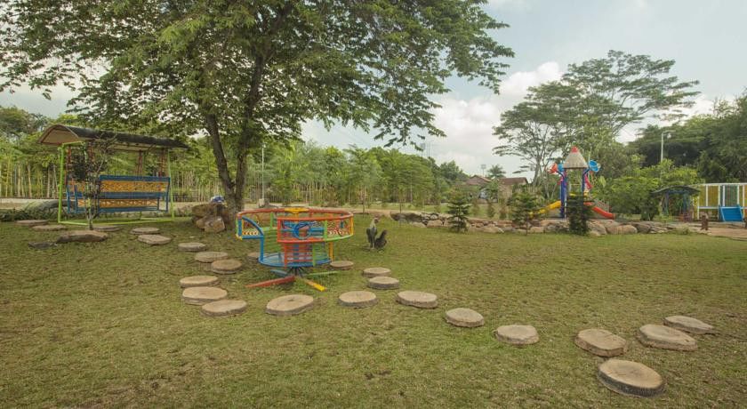 The Wujil Resort & Conventions Semarang Buitenkant foto
